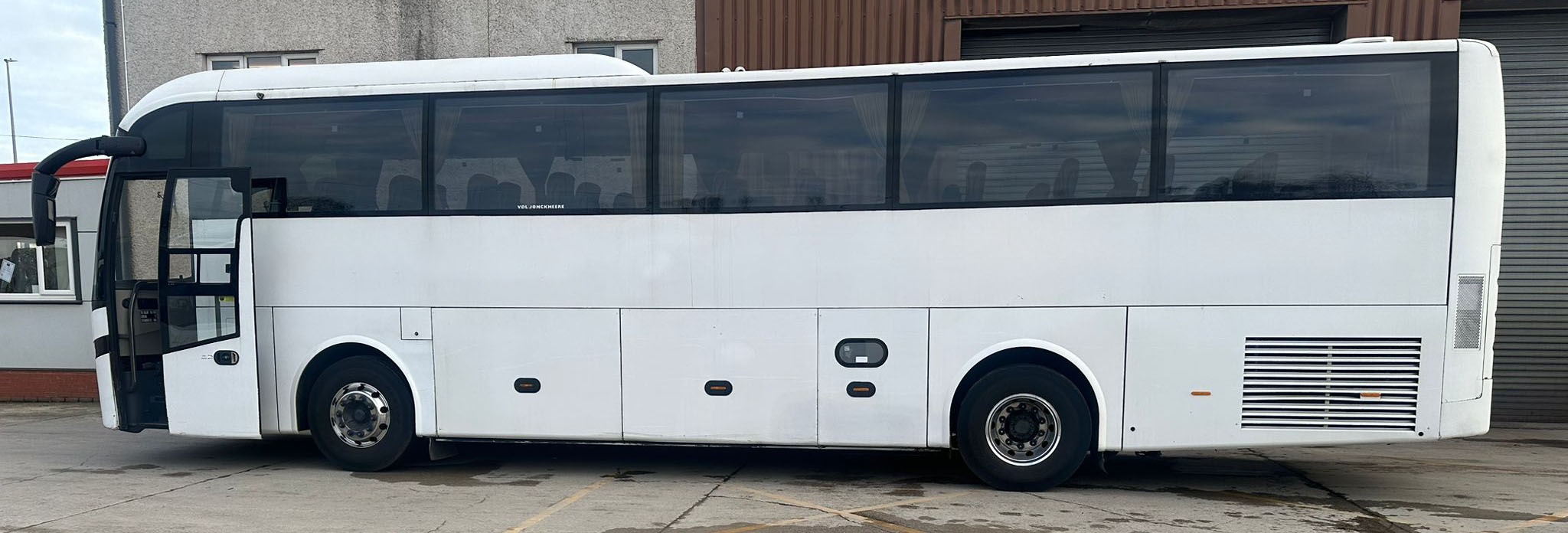 Photo of 2010 Volvo B12M Jonckheere JHV