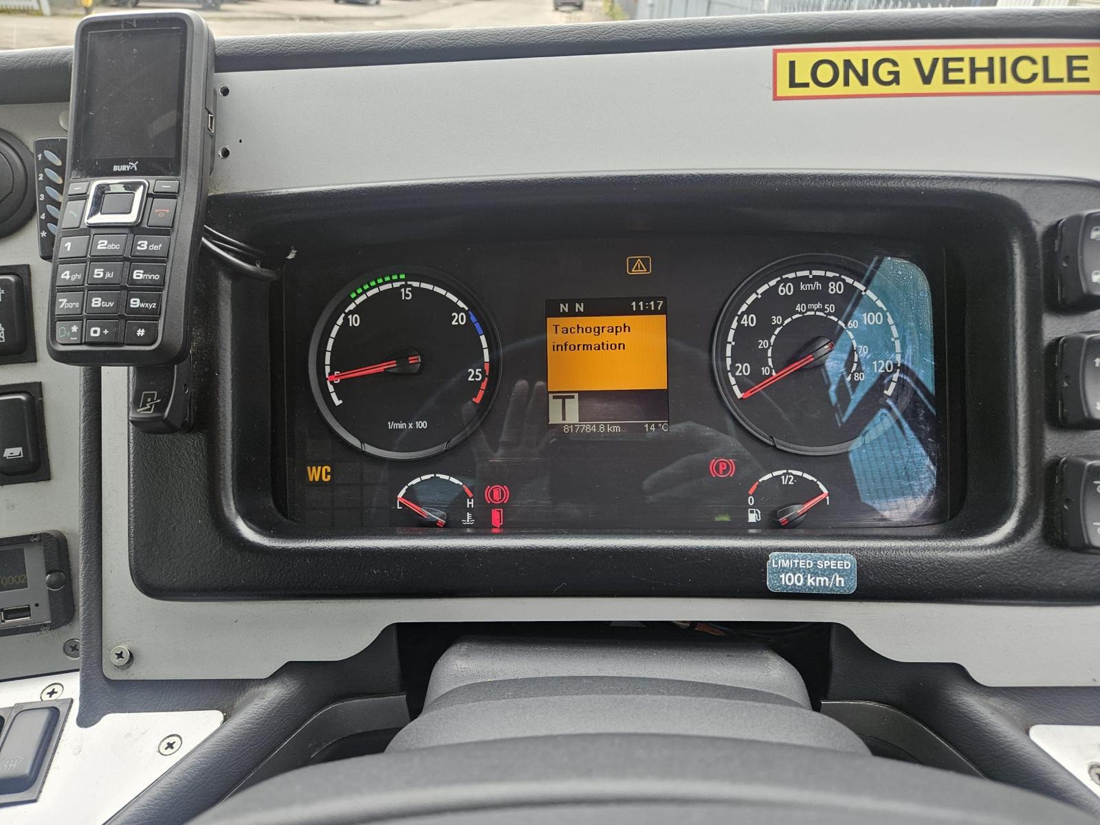 Photo of 2018 Scania K420 Caetano Levante Triaxle