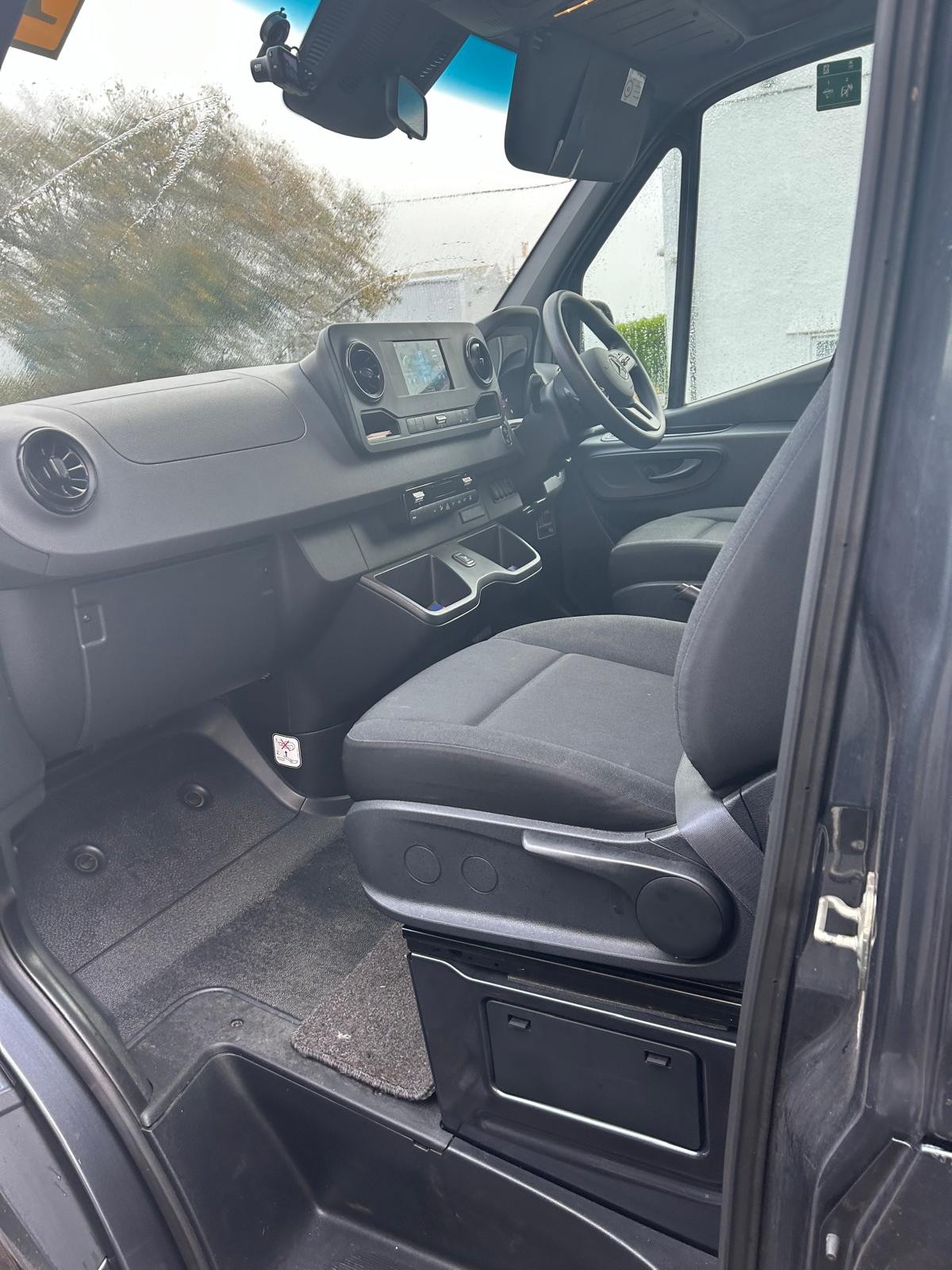 Photo of 2022 Mercedes 516cdi Sprinter
