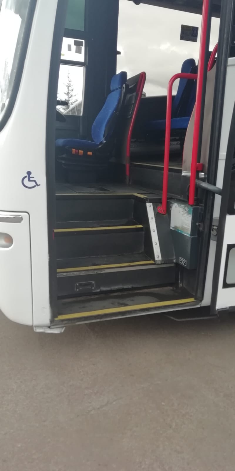 Photo of 2009 Volvo B12BT Plaxton Panther