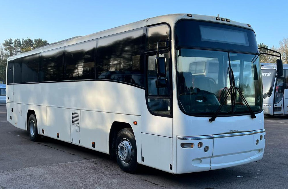 Photo of 2003 Volvo B12M Plaxton Paragon