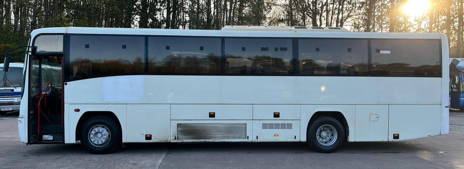 Photo of 2003 Volvo B12M Plaxton Paragon