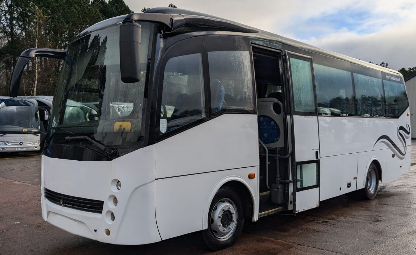 Photo of 2004 Mercedes Optare Solera
