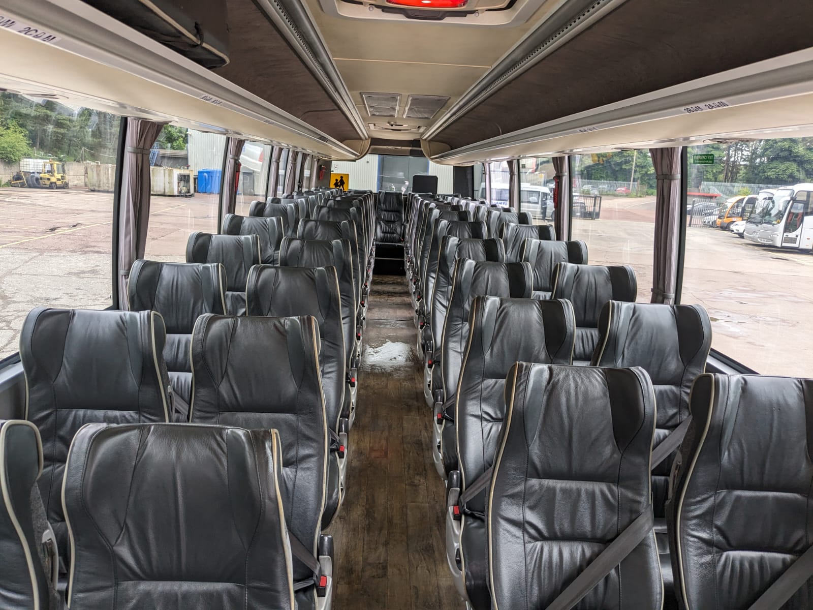 Photo of 2011 Volvo B9R Caetano Levante