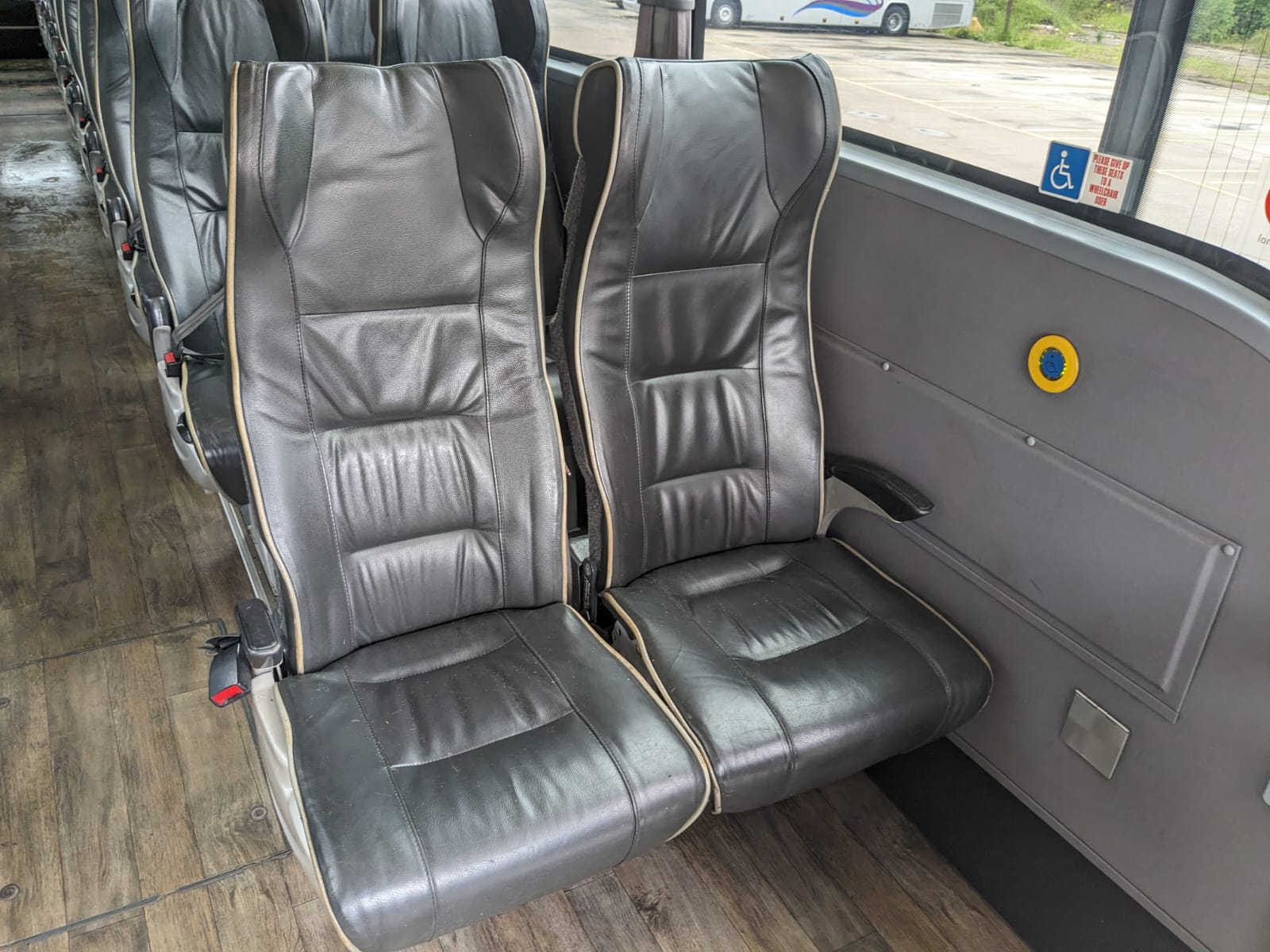 Photo of 2011 Volvo B9R Caetano Levante