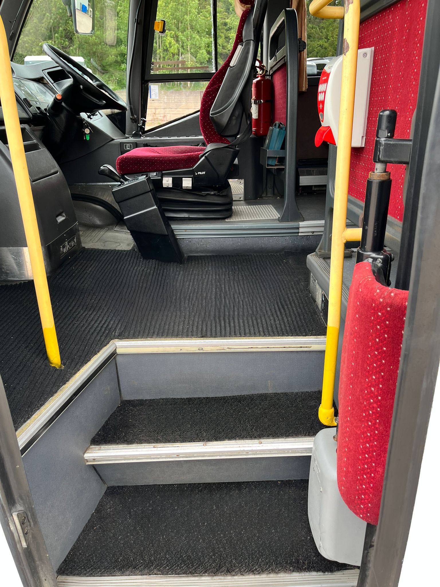 Photo of 2013 Mercedes Sitcar Beluga