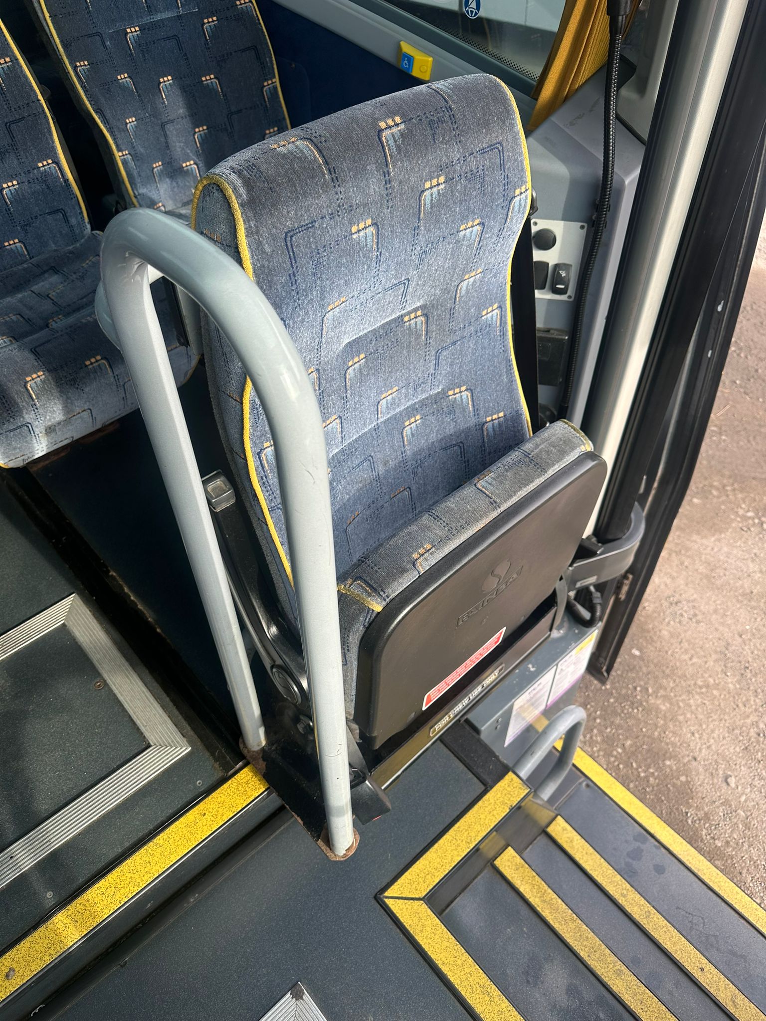 Photo of 2016 Volvo B11R Plaxton Elite