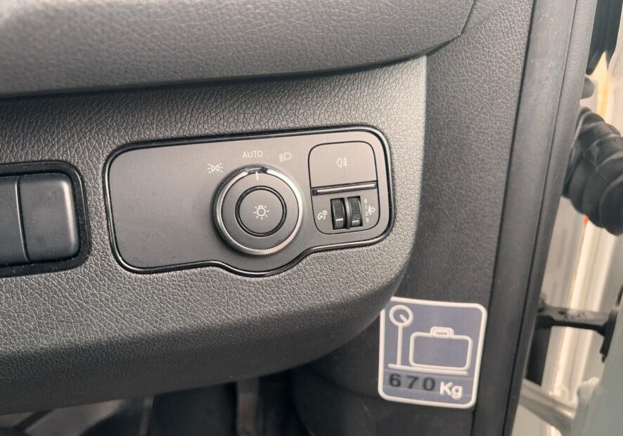 Photo of 2021 Mercedes Sprinter