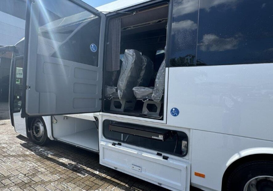 Photo of 2025 AOS Isuzu Visigo
