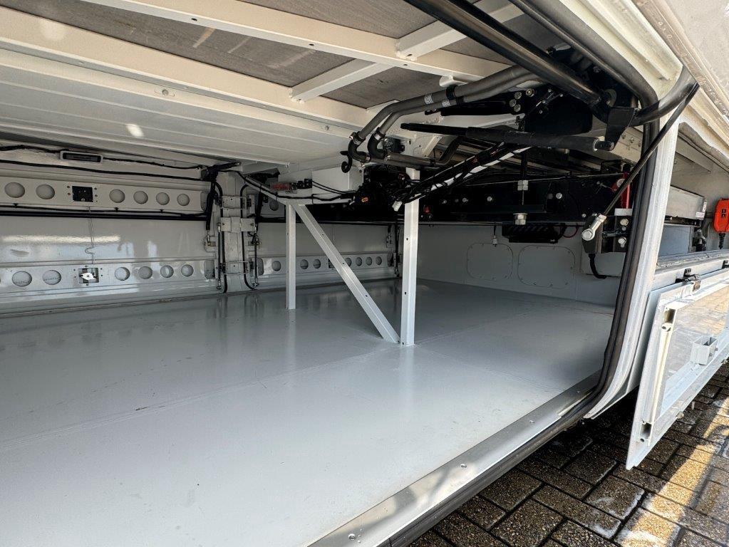 Photo of 2025 AOS Isuzu Visigo