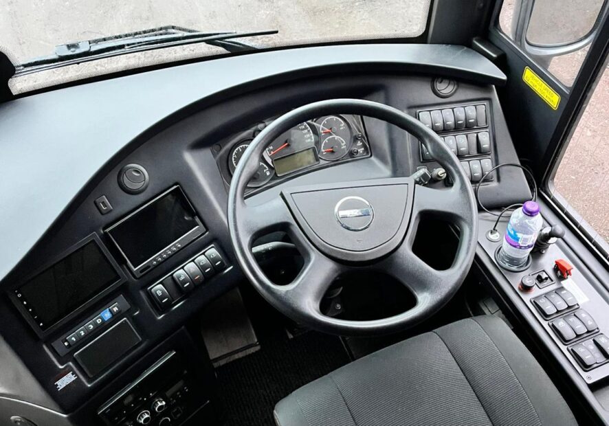 Photo of 2025 AOS Isuzu Visigo