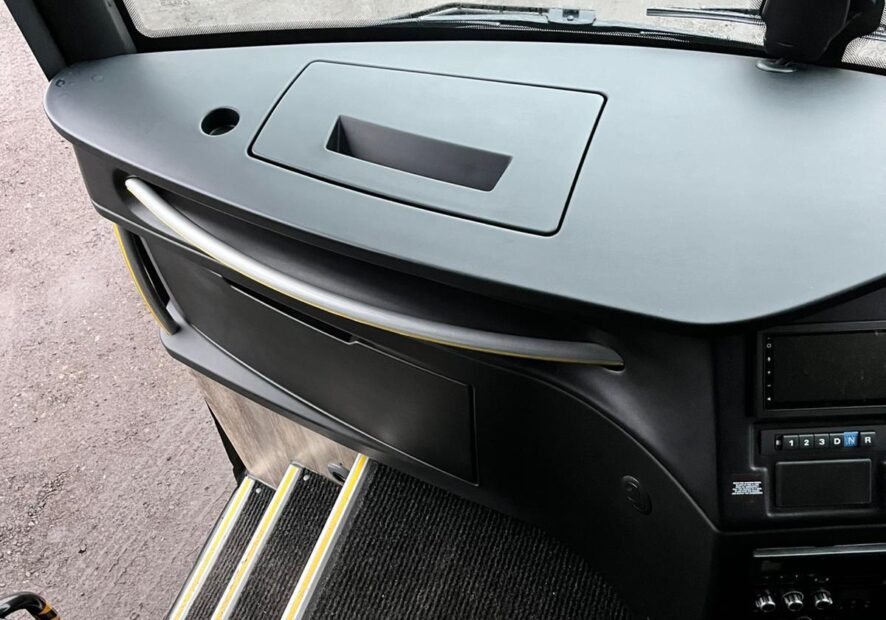 Photo of 2025 AOS Isuzu Visigo