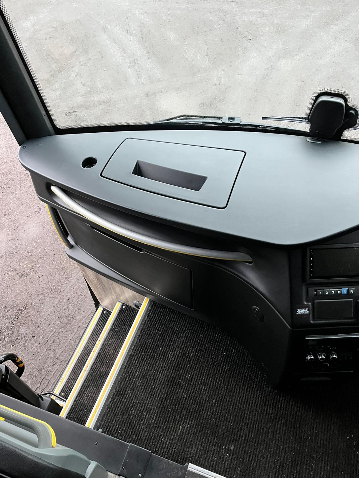 Photo of 2025 AOS Isuzu Visigo