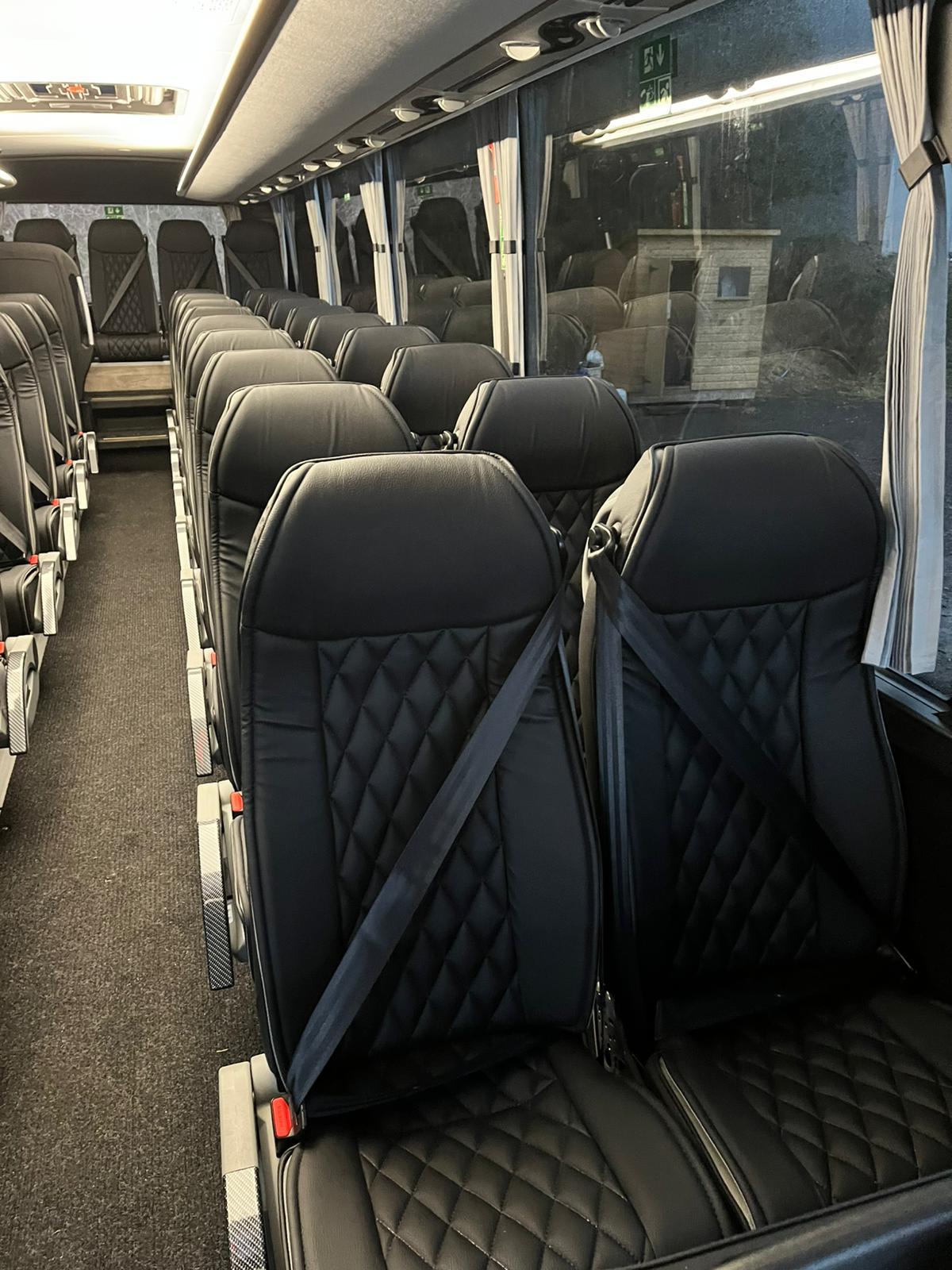 Photo of 2025 AOS Isuzu Visigo