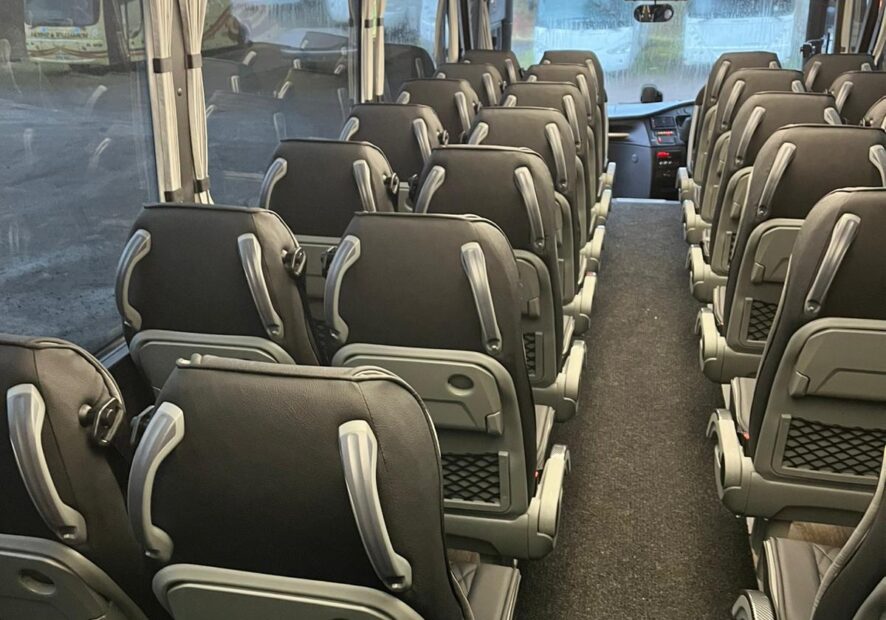 Photo of 2025 AOS Isuzu Visigo