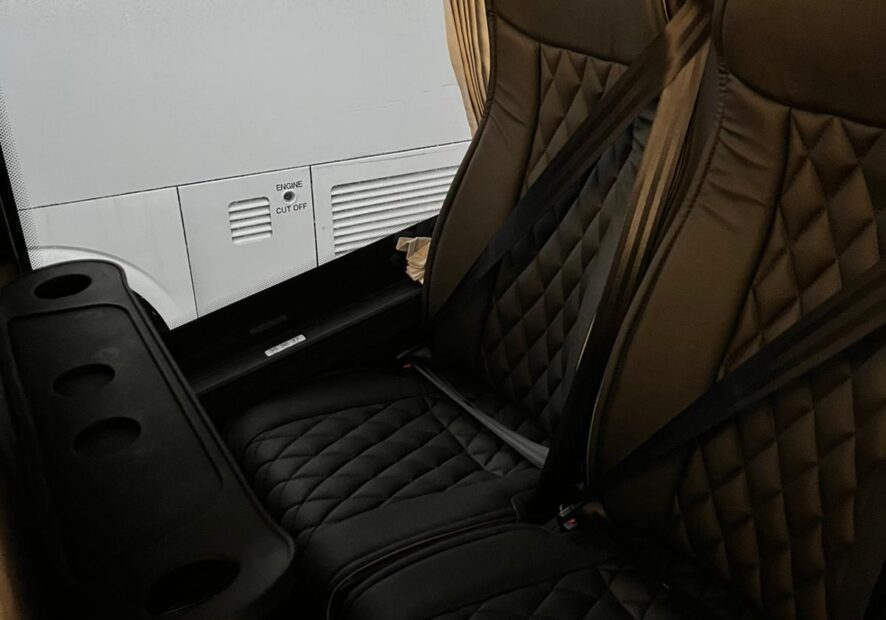 Photo of 2025 AOS Isuzu Visigo