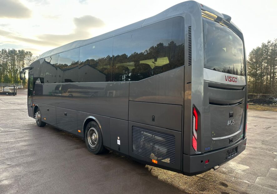 Photo of 2025 AOS Isuzu Visigo