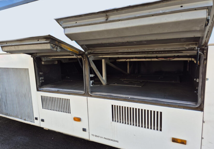 Photo of 2005 Volvo B12M Van Hool Alizee