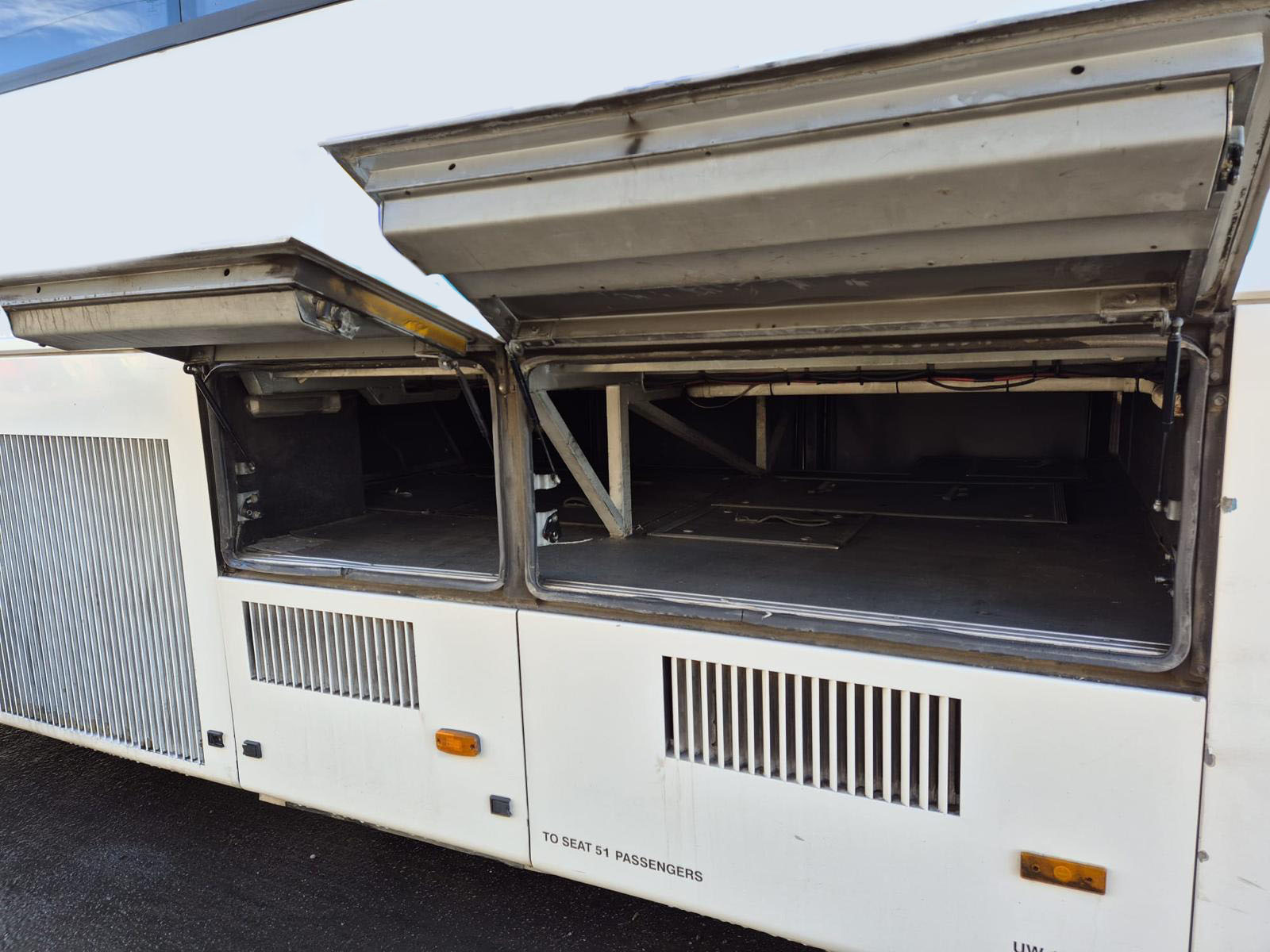 Photo of 2005 Volvo B12M Van Hool Alizee