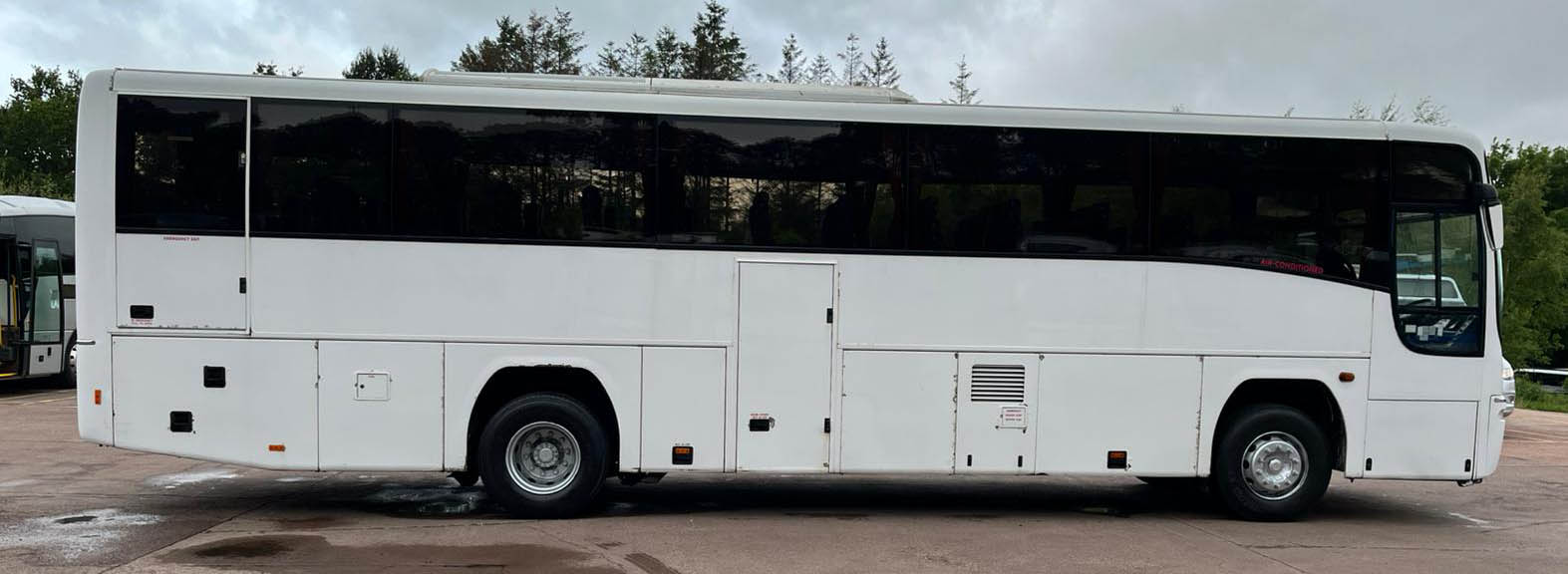Photo of 2003 Volvo B12M Plaxton Paragon