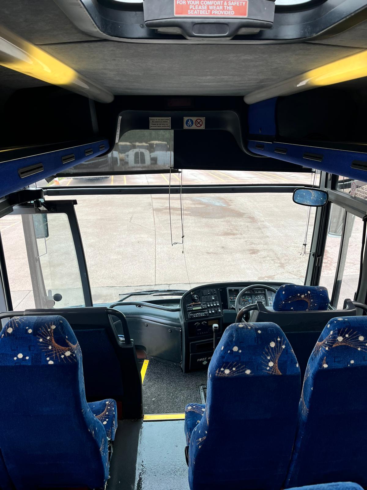 Photo of 2003 Volvo B12M Plaxton Paragon