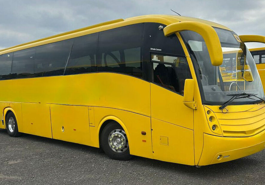 Photo of 2011 Volvo B12B Caetano Levante