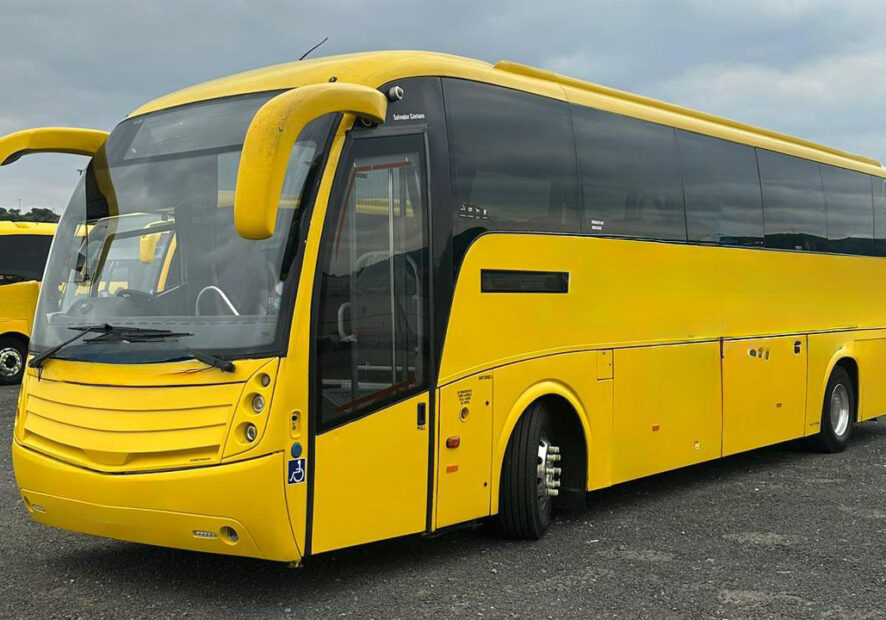 Photo of 2011 Volvo B12B Caetano Levante