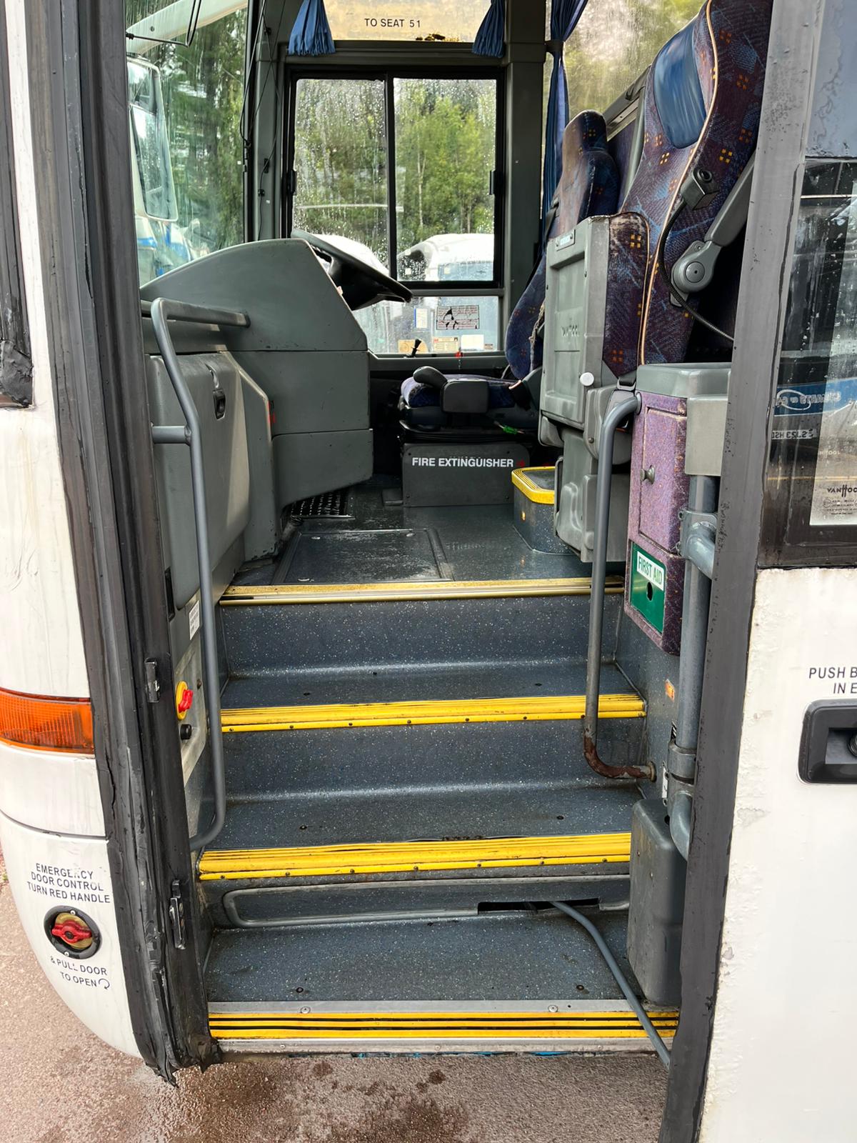 Photo of 2005 Volvo B12M Van Hool Alizee