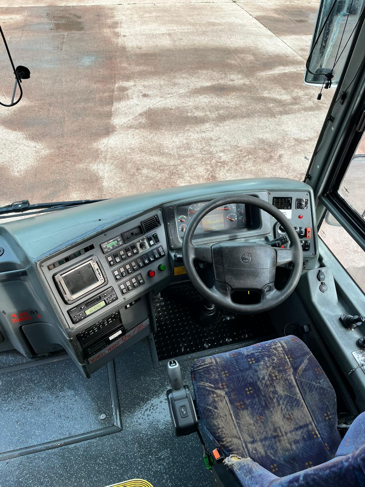 Photo of 2005 Volvo B12M Van Hool Alizee