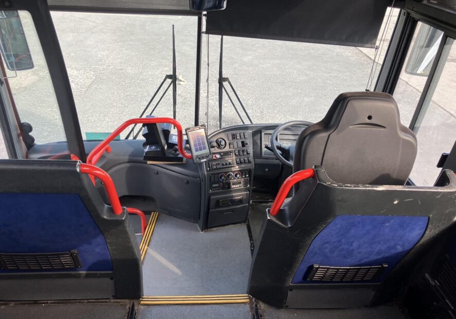 Photo of 2004 Volvo B12M Plaxton Paragon