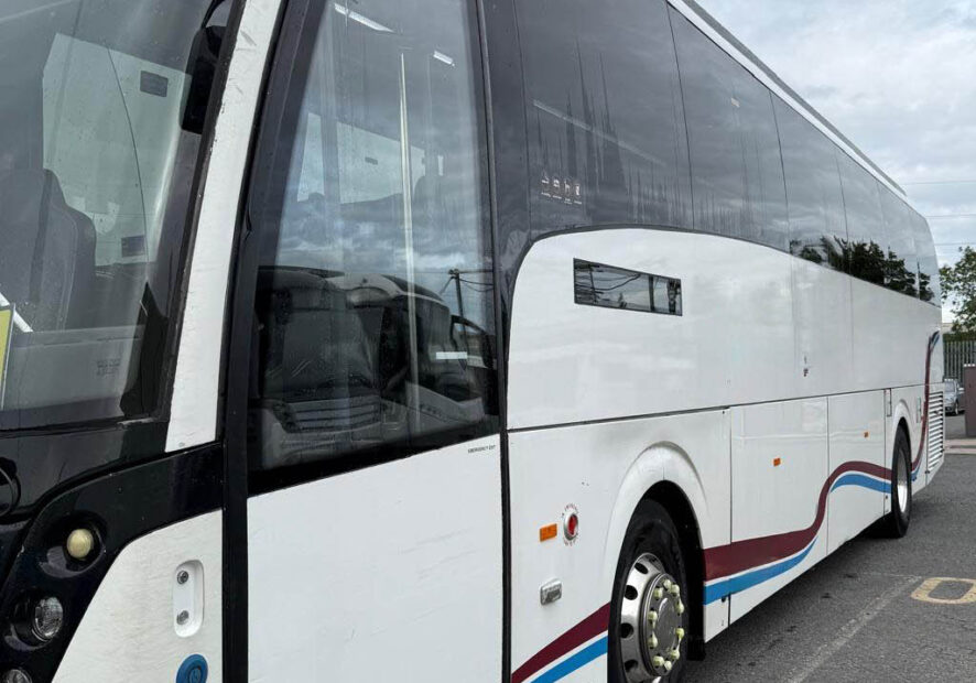 Photo of 2016 Volvo B11R Caetano Levante