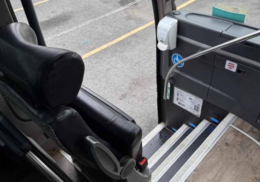 Photo of 2016 Volvo B11R Caetano Levante
