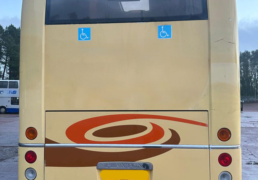 Photo of 2006 Volvo B12m Plaxton Panther