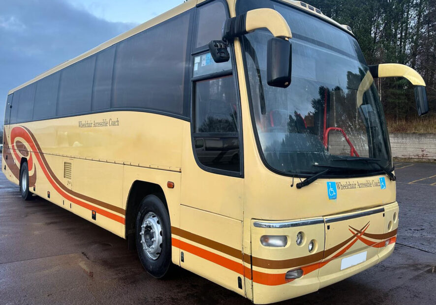 Photo of 2006 Volvo B12m Plaxton Panther