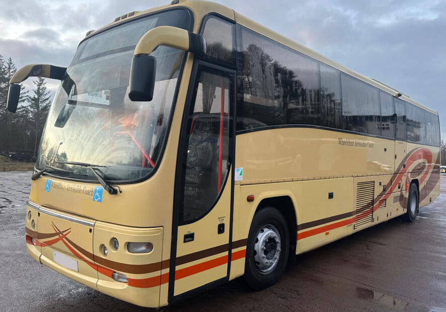 Photo of 2006 Volvo B12m Plaxton Panther
