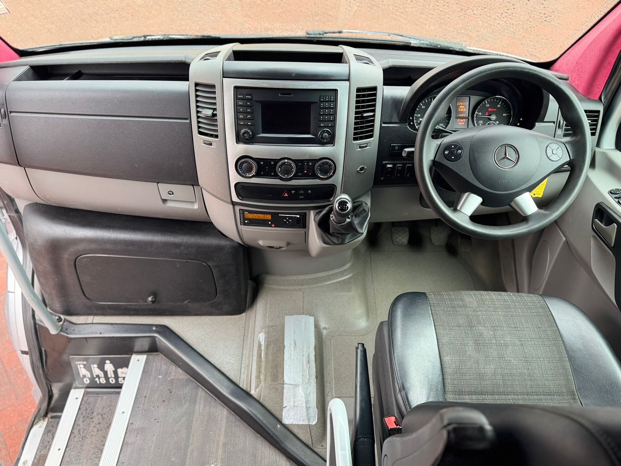 Photo of 2018 Mercedes 516cdi Sprinter