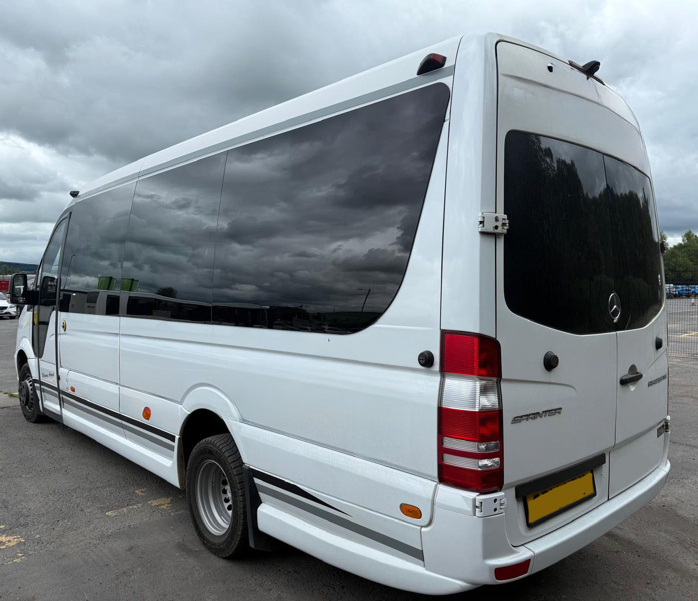 Photo of 2014 Mercedes 516 Sprinter Bluetec
