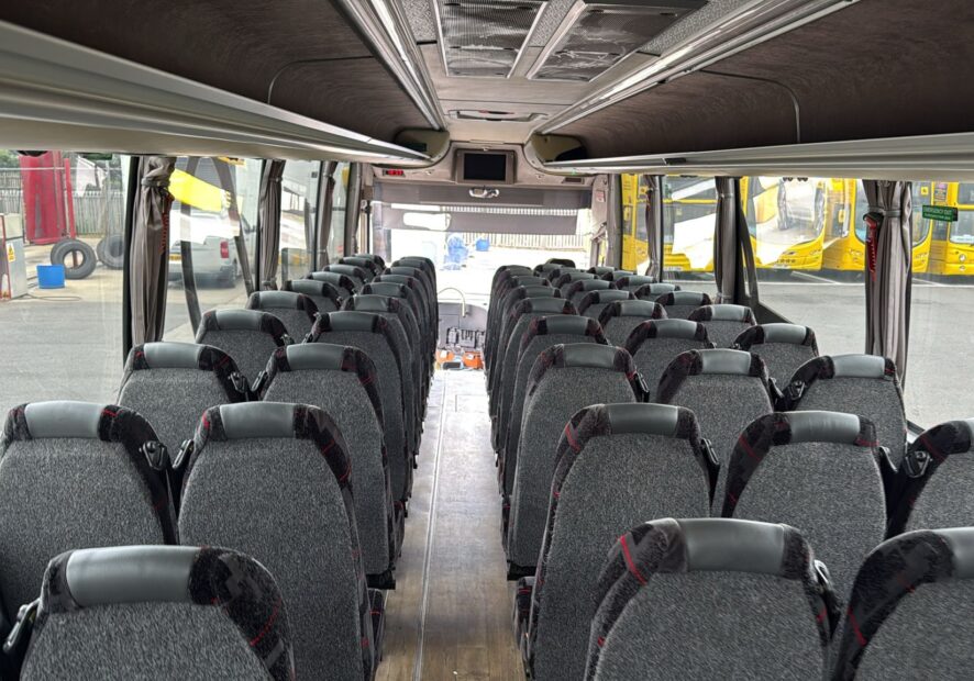 Photo of 2011 Volvo B12B Caetano Levante