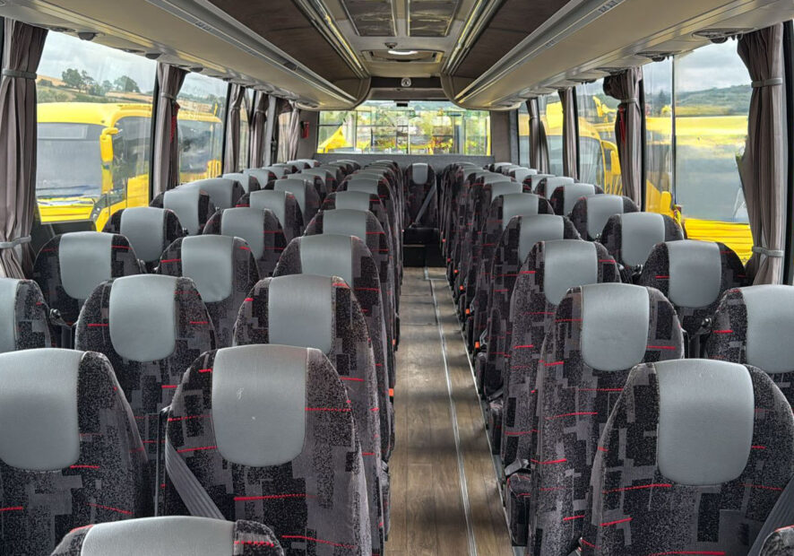Photo of 2011 Volvo B12B Caetano Levante