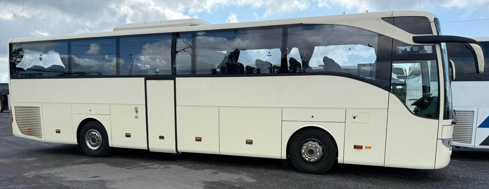 Photo of 2017 Mercedes Tourismo
