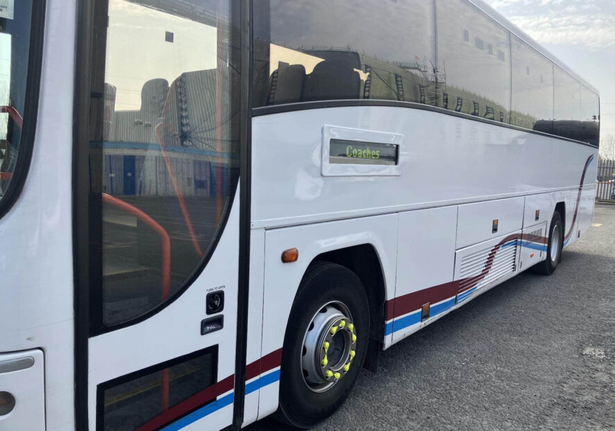 Photo of 2004 Volvo B12M Plaxton Paragon