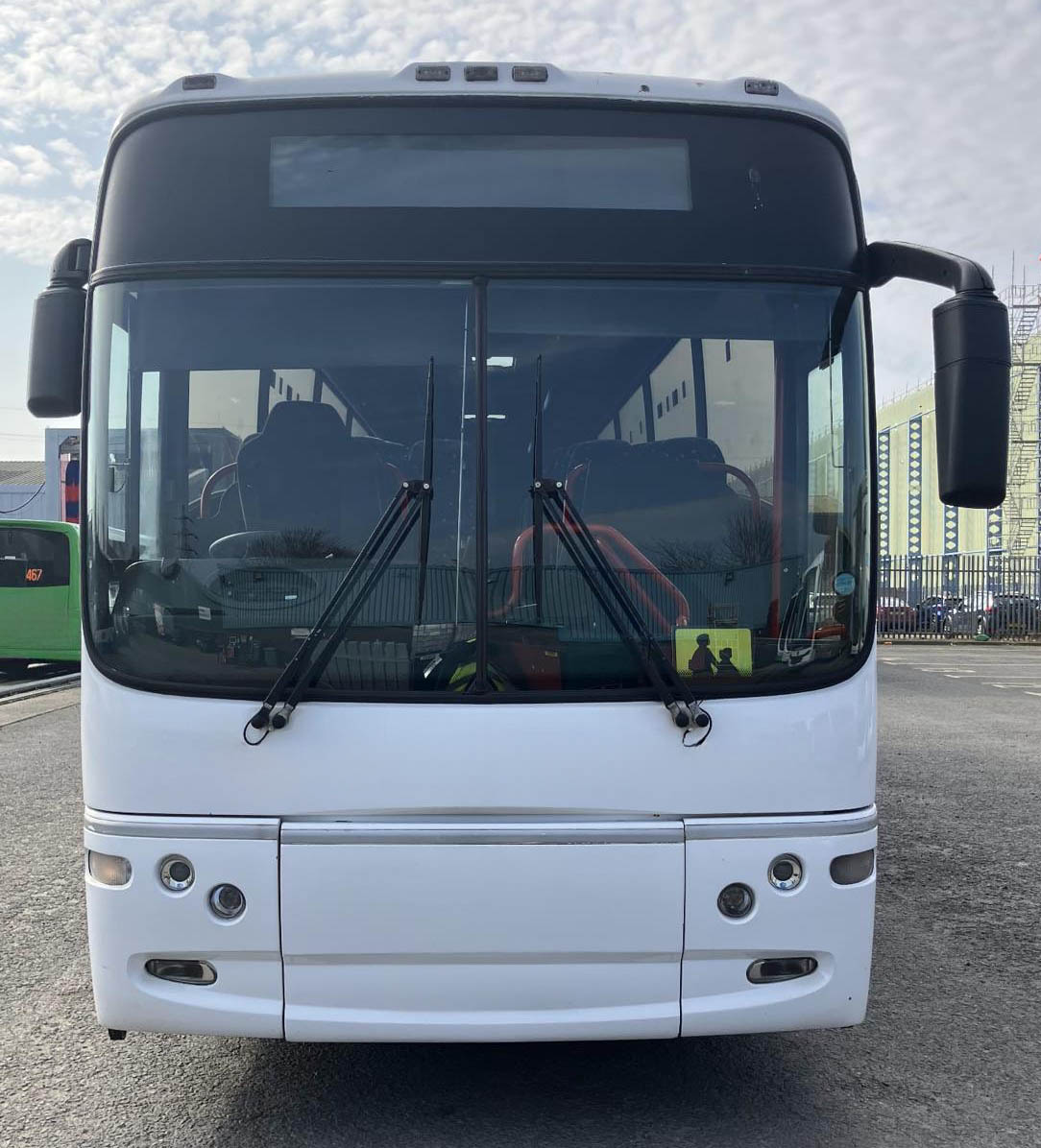 Photo of 2004 Volvo B12M Plaxton Paragon