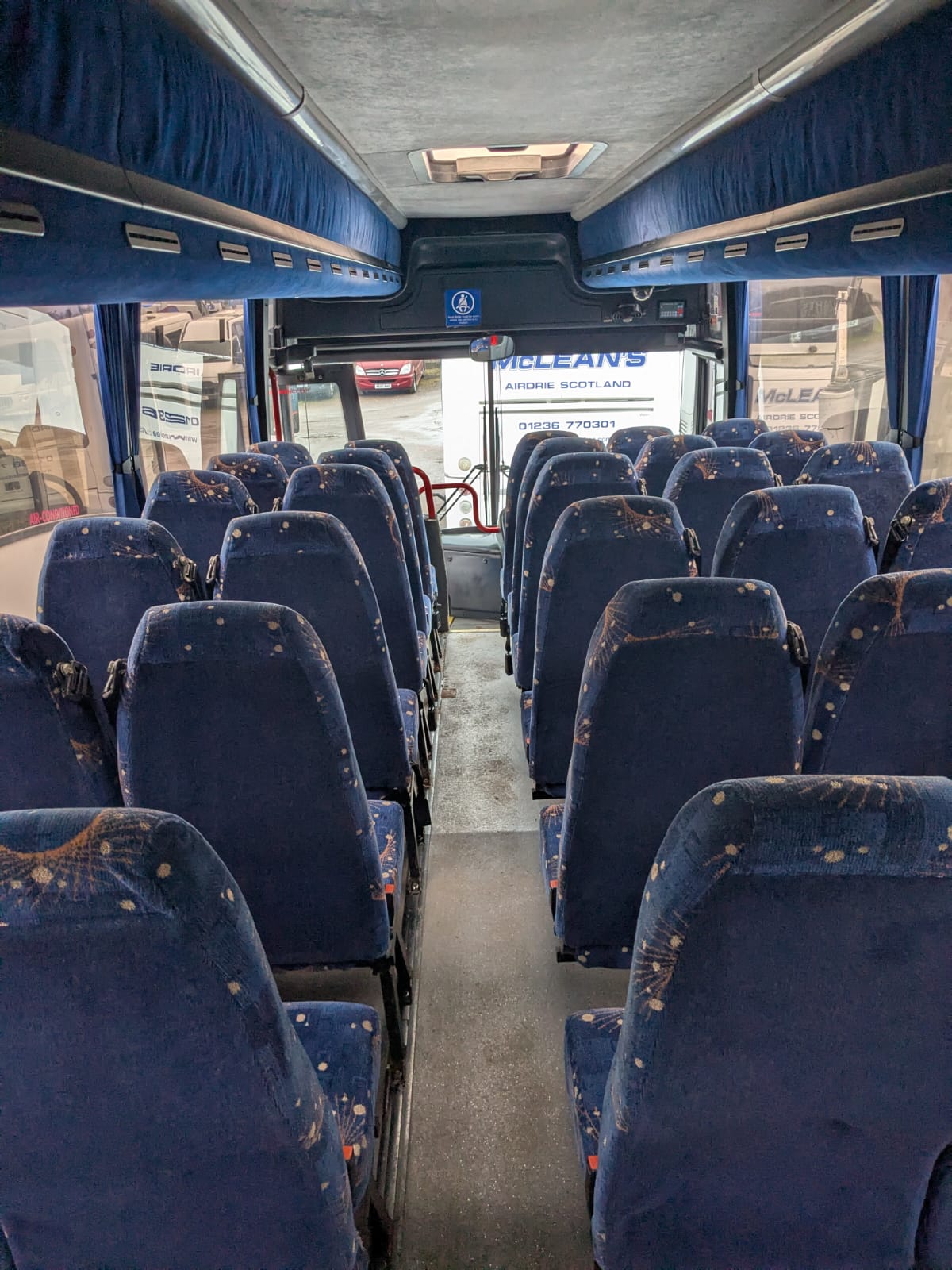 Photo of 2003 Volvo B12M Plaxton Paragon