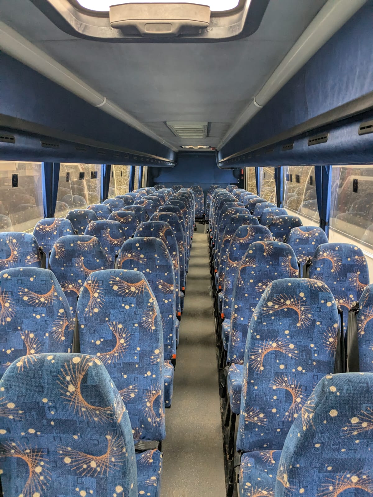 Photo of 2003 Volvo B12M Plaxton Paragon