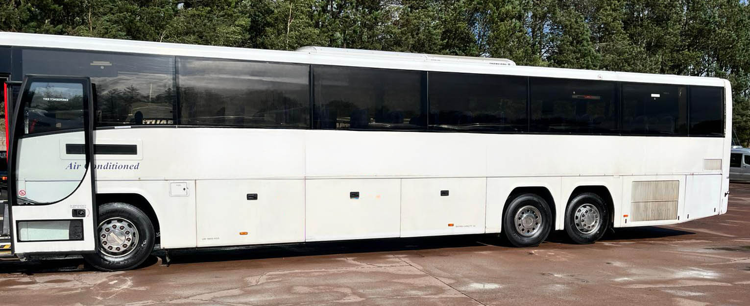 Photo of 2009 Volvo B12BT Plaxton Panther
