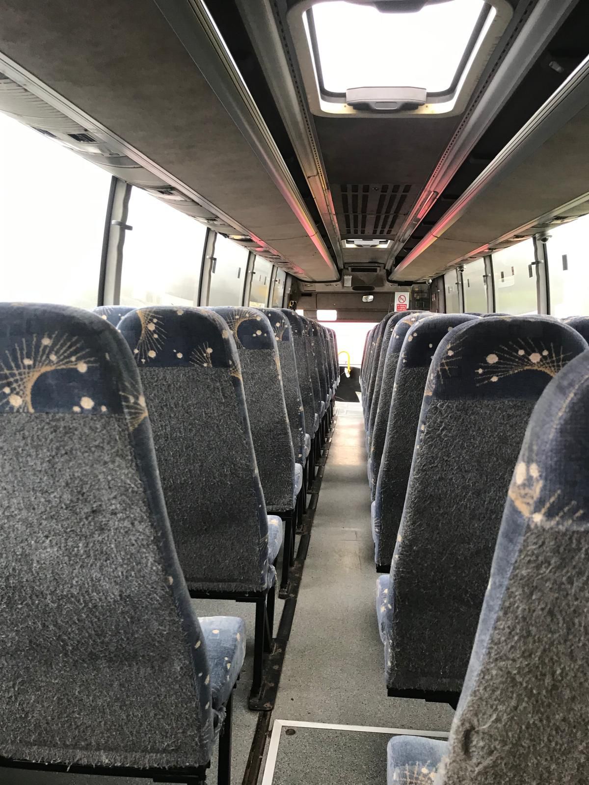Photo of 2006 Volvo B12B Caetano Levante