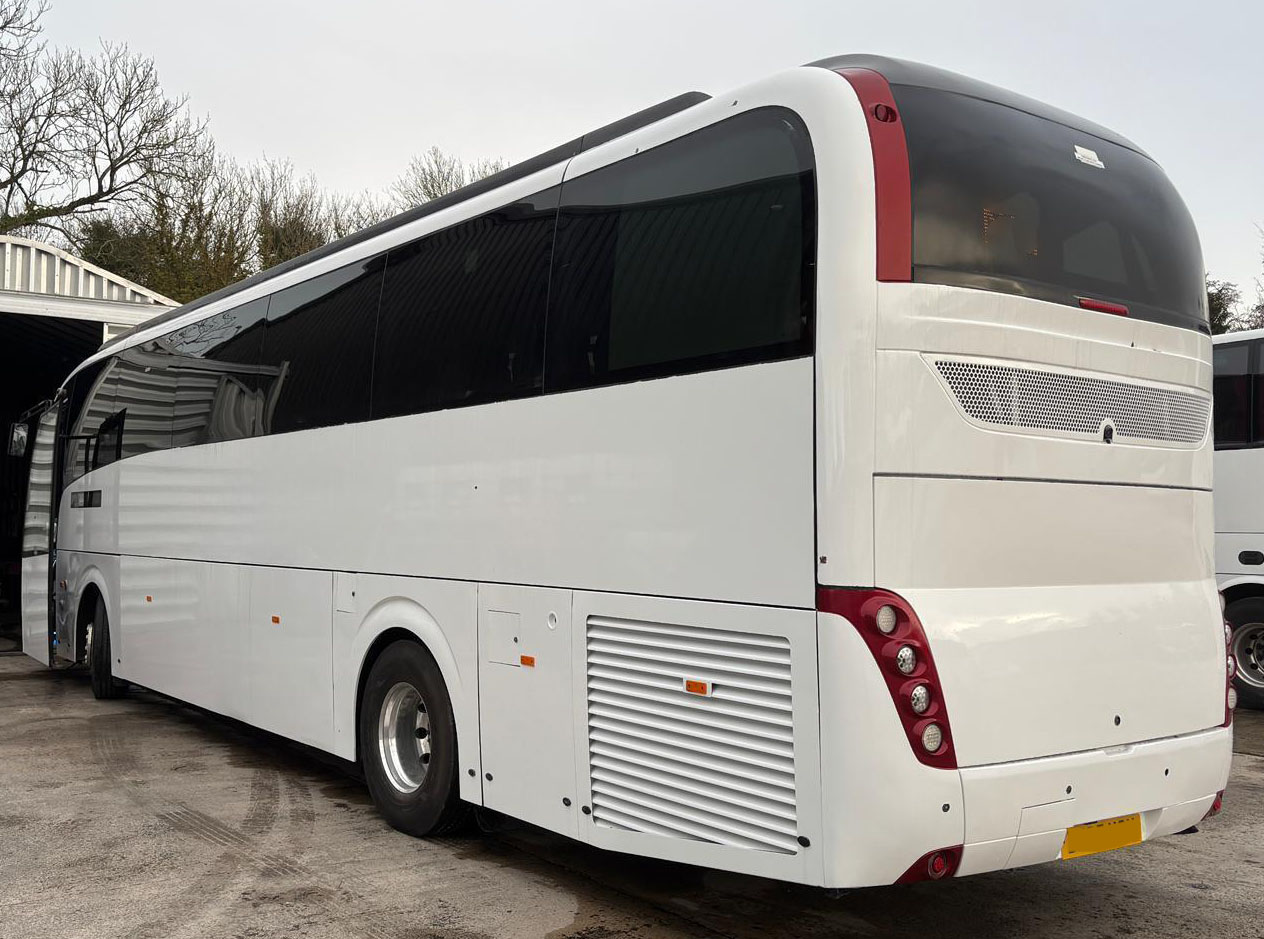 Photo of 2016 Volvo B11R Caetano Levante