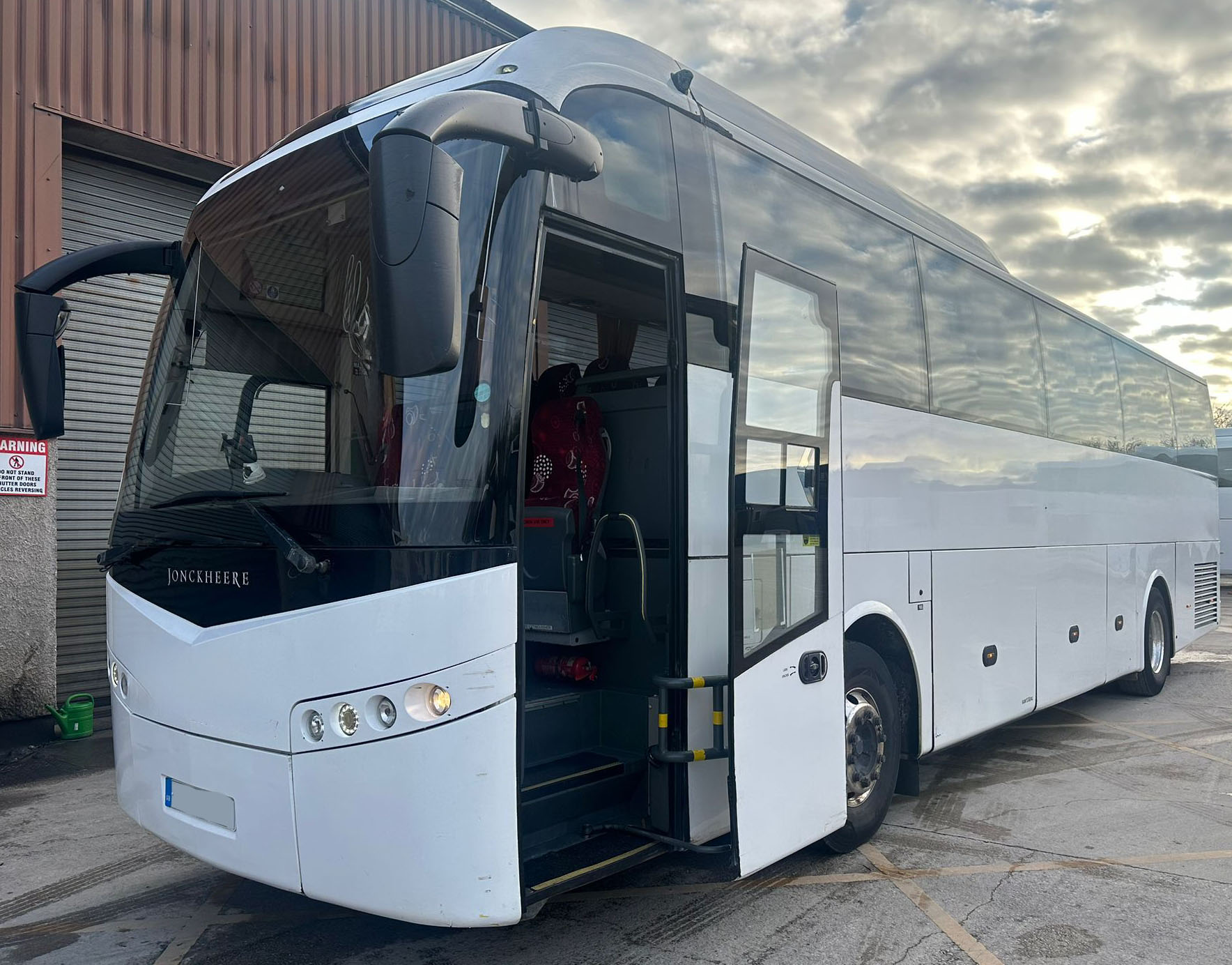 Photo of 2010 Volvo B12B Jonckheere JHV