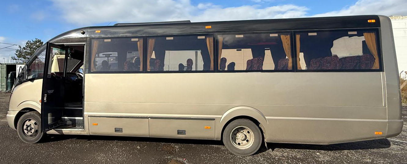 Photo of 2010 Mercedes Vario 816d Plaxton Cheetah