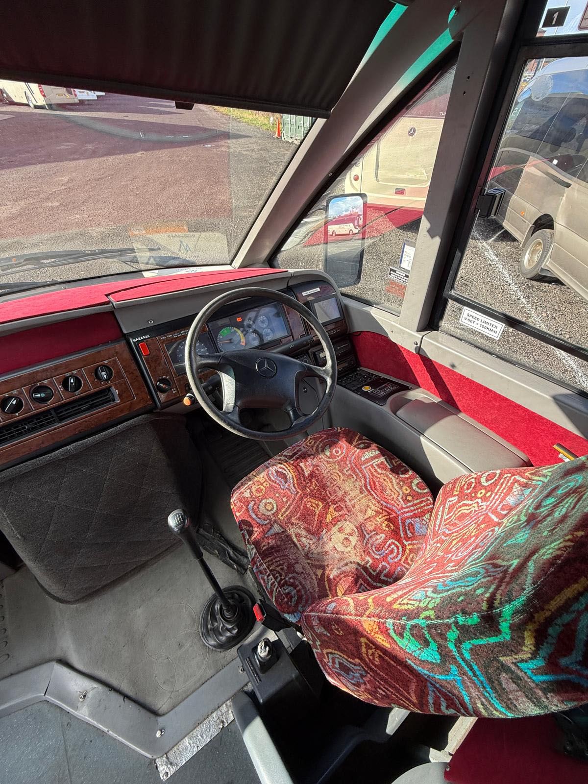 Photo of 2010 Mercedes Vario 816d Plaxton Cheetah